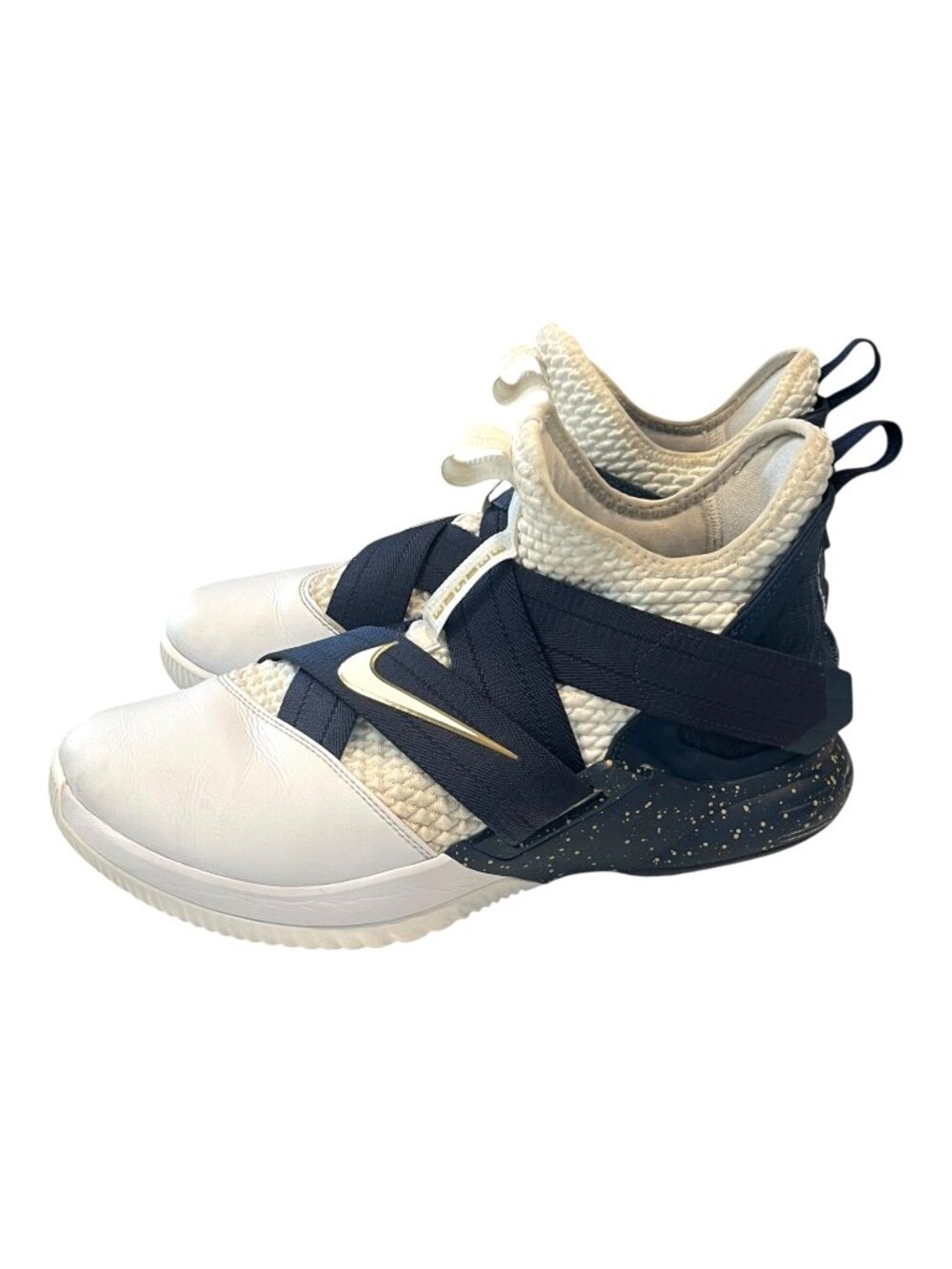 NIKE Lebron Soldier 12 Witness Men's High Top Basketball Shoes - Size 9.5